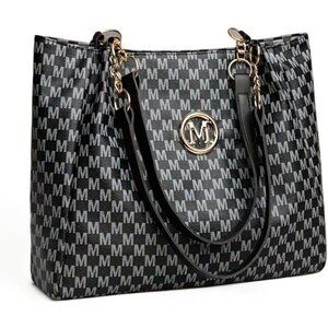 Trendy Women's Foldable Shoulder Bag in Luxurious PU Leather – Black Elegance